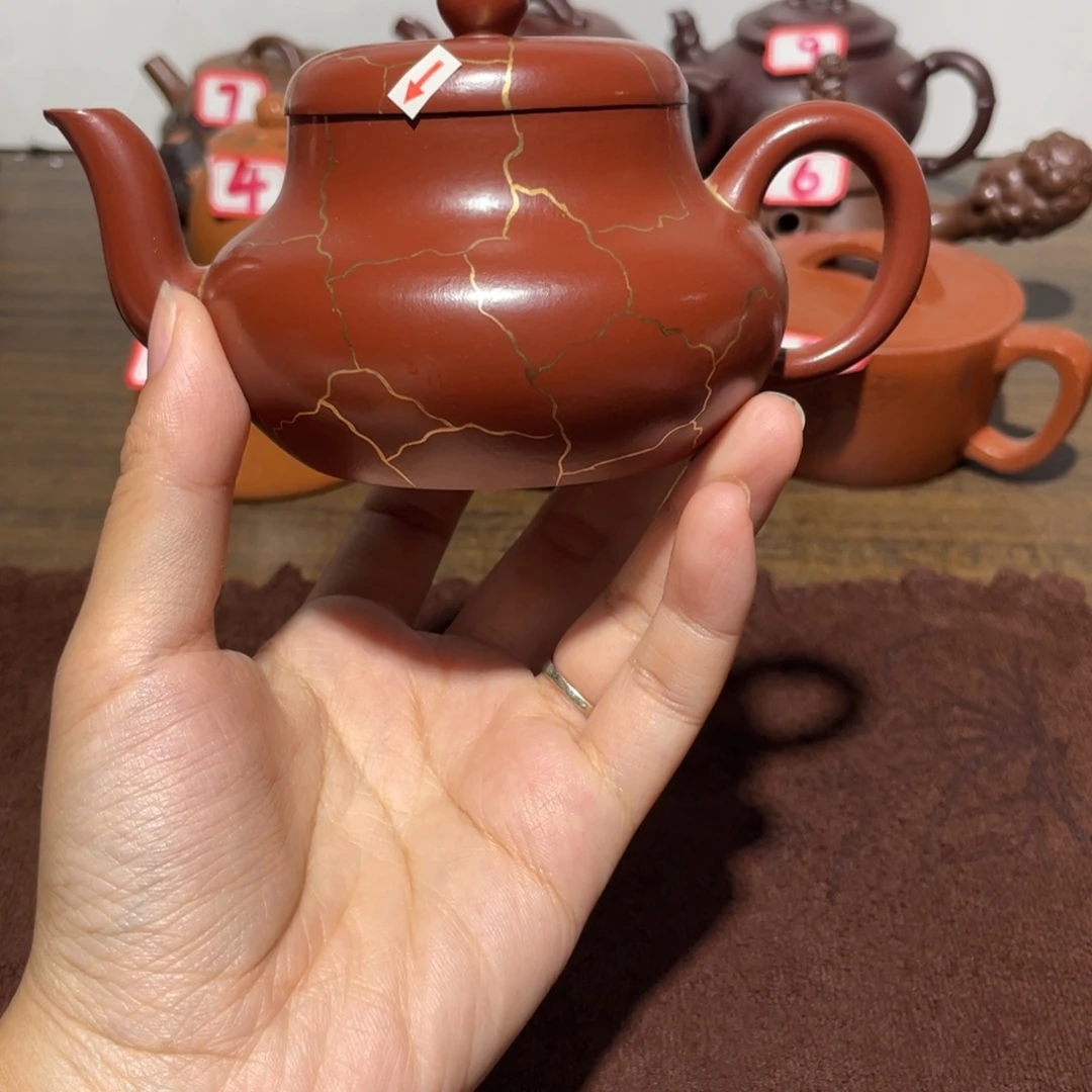 茶壶紫砂壶盖，壶底花170CC