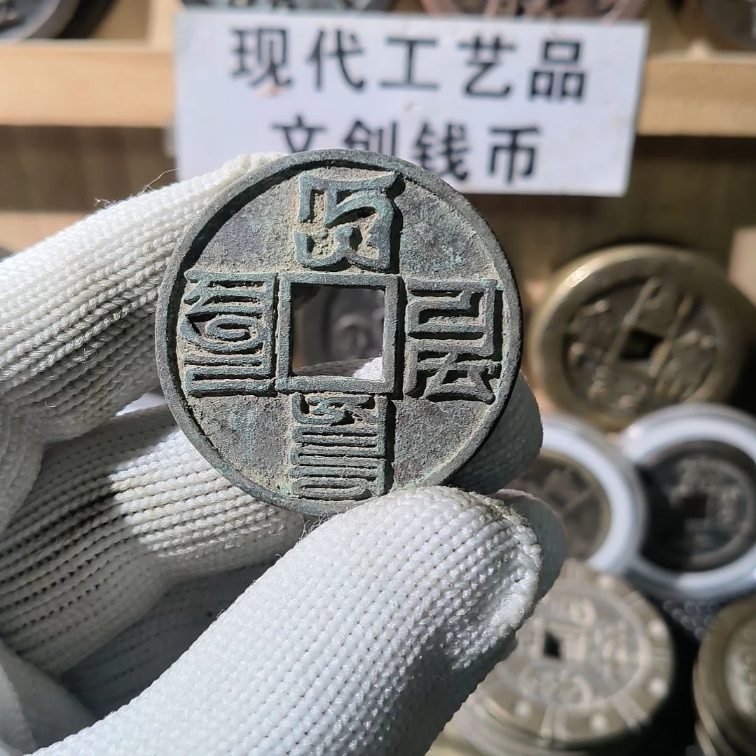 月**葭翻砂铸造现代工艺品