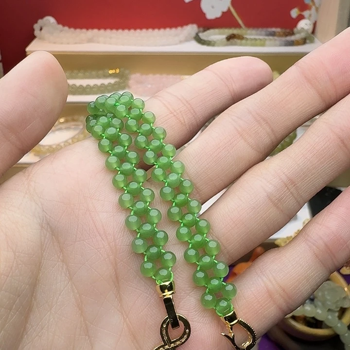 s***n和田玉未镶嵌颈饰