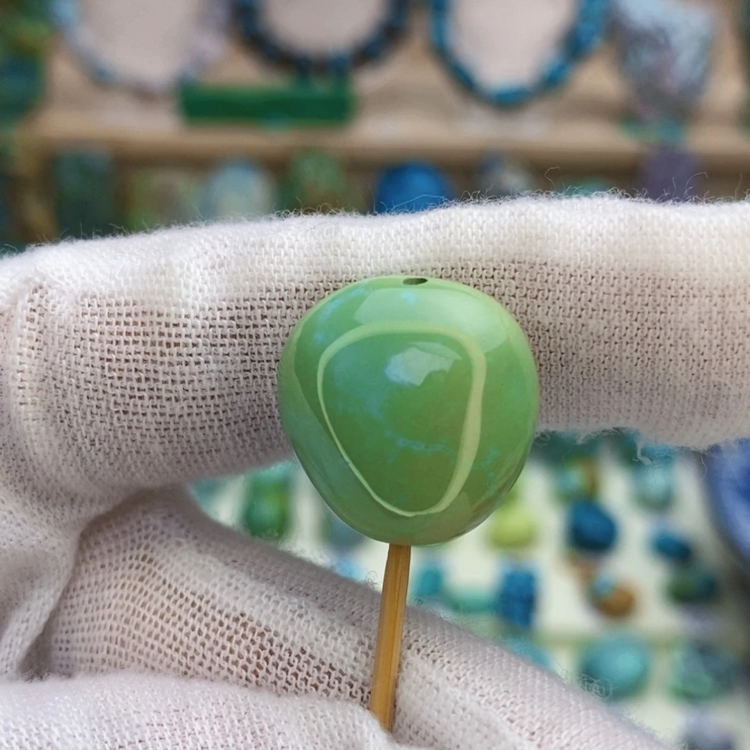 定制绿松石未镶嵌随型