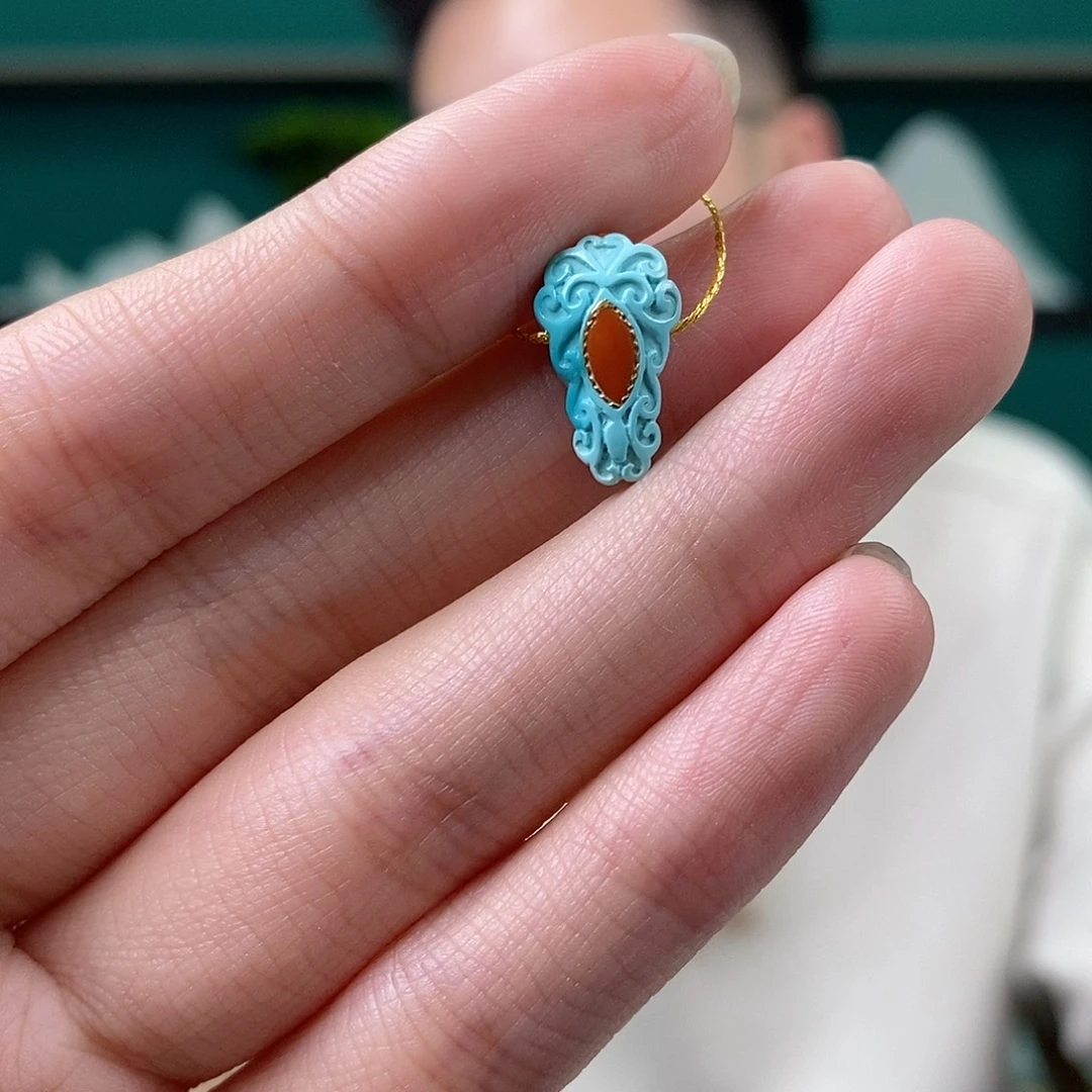 绿松石未镶嵌珠宝奇石