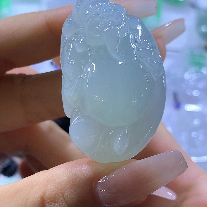 翡翠未镶嵌颈饰天然翡翠A货吊坠