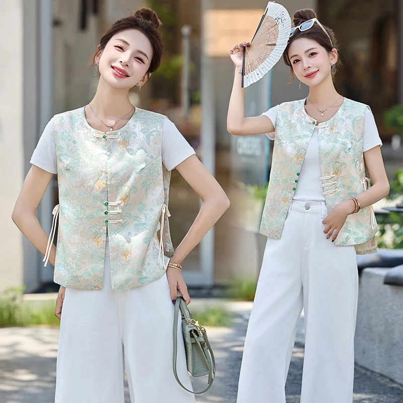 国风马甲2025新款女装新中式修身单排扣圆领短款洋气叠穿马夹