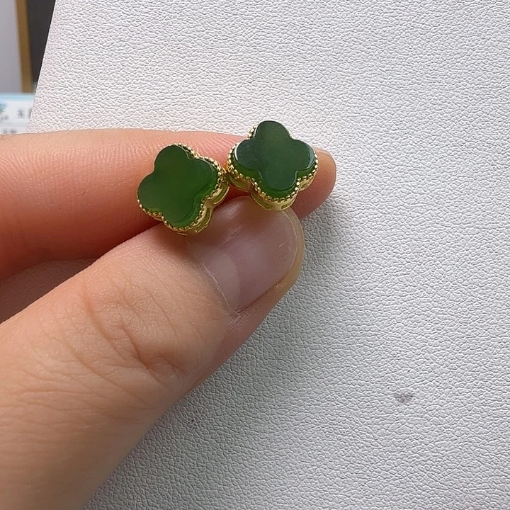 和田玉银S925镶嵌耳饰