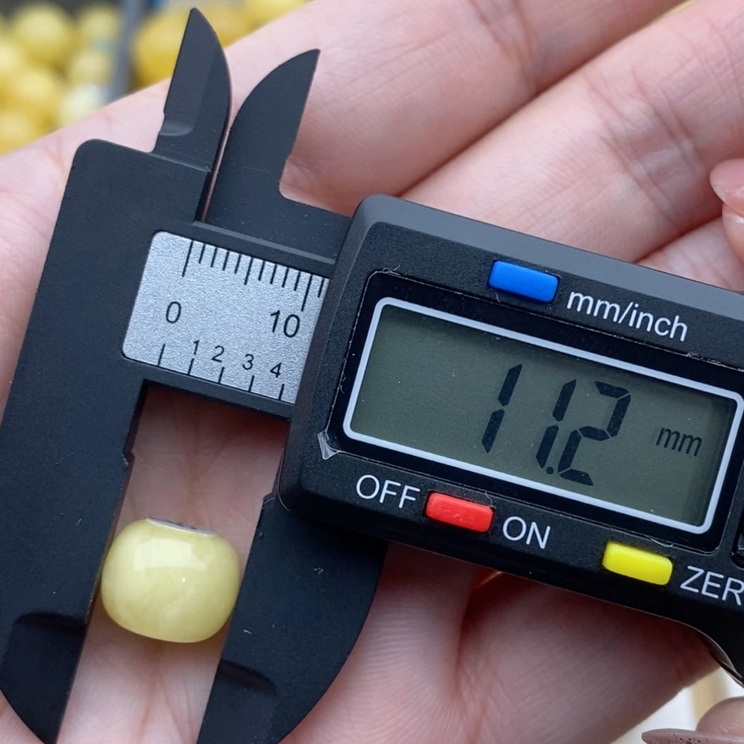 蜜蜡未镶嵌裸石白花老型
