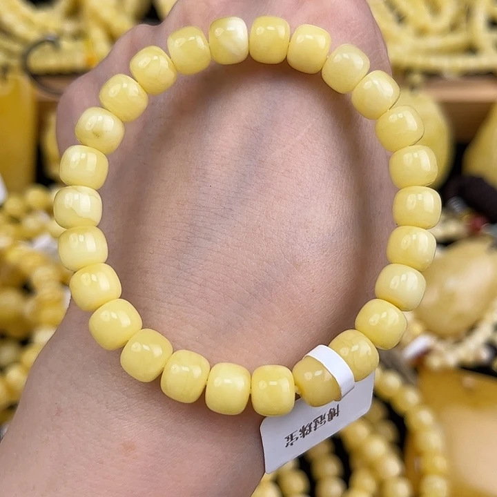 琥珀颈饰未镶嵌琥珀