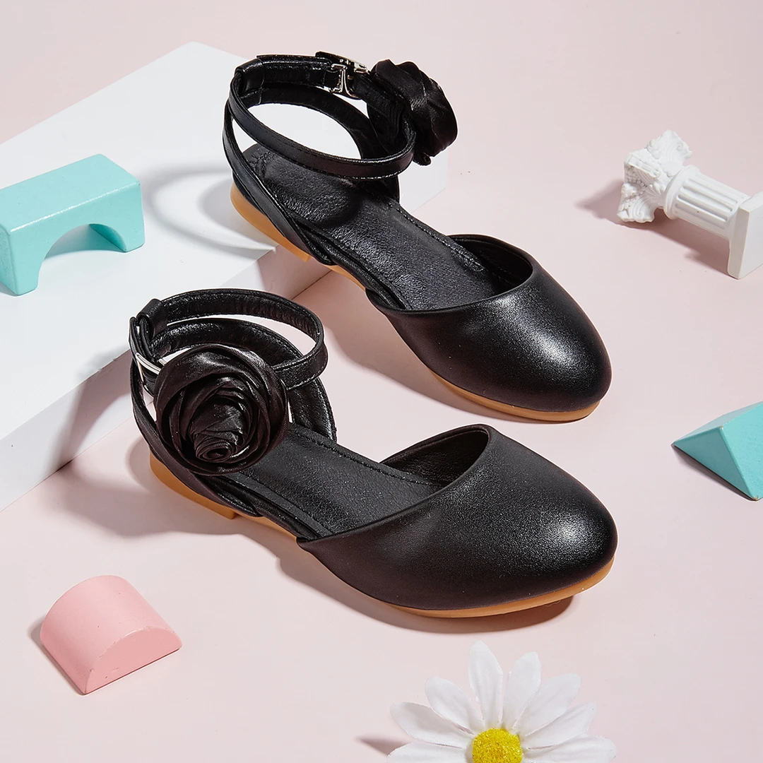 229-100新款女童时尚玫瑰花公主鞋小女孩新款百搭中空软底凉鞋