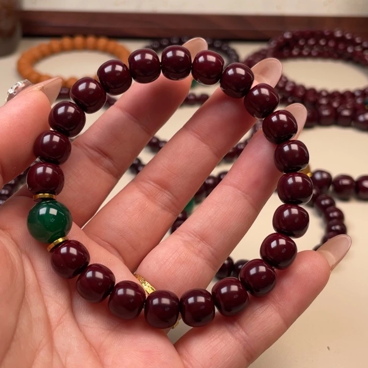 山***阔手串猴头核桃猴头手串