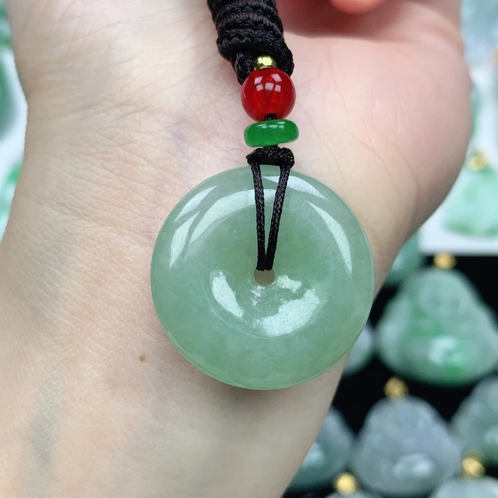 翡翠颈饰未镶嵌天然翡翠a货