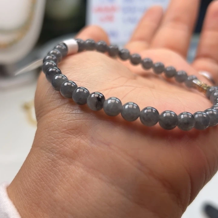 定制翡翠未镶嵌7卡6.0