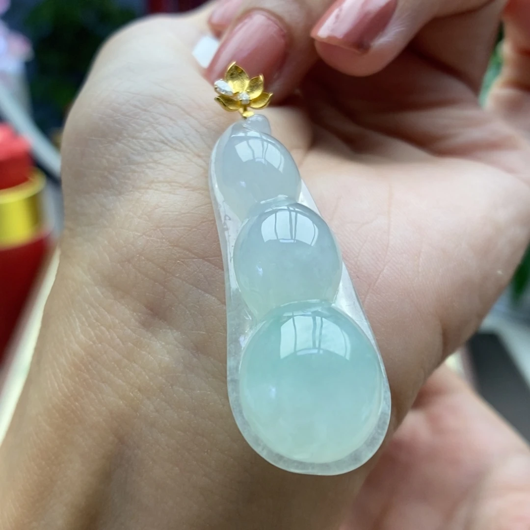翡翠18K金镶嵌颈饰吊坠34