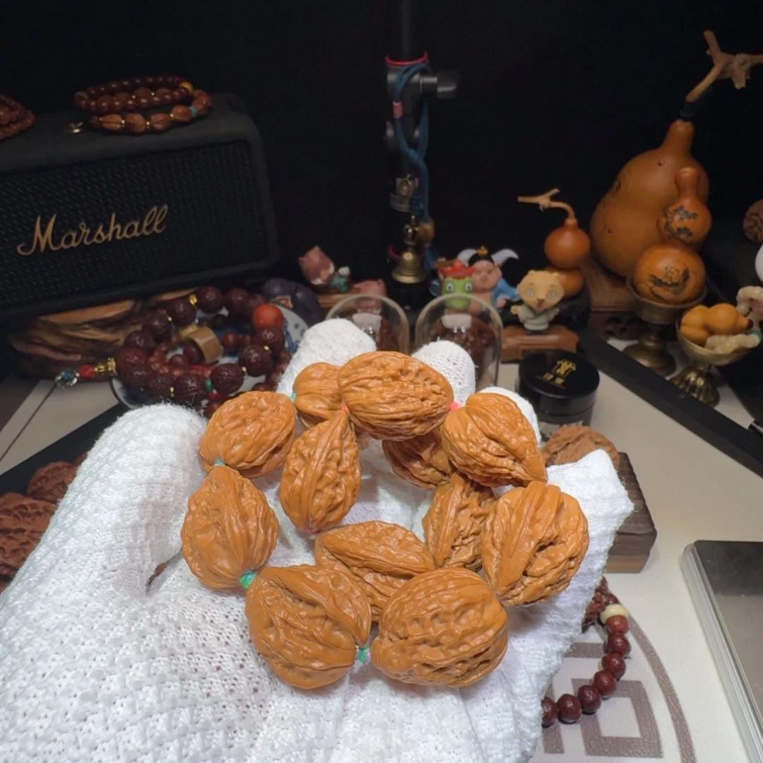 P***g文玩核桃吊坠佛哈哈哈