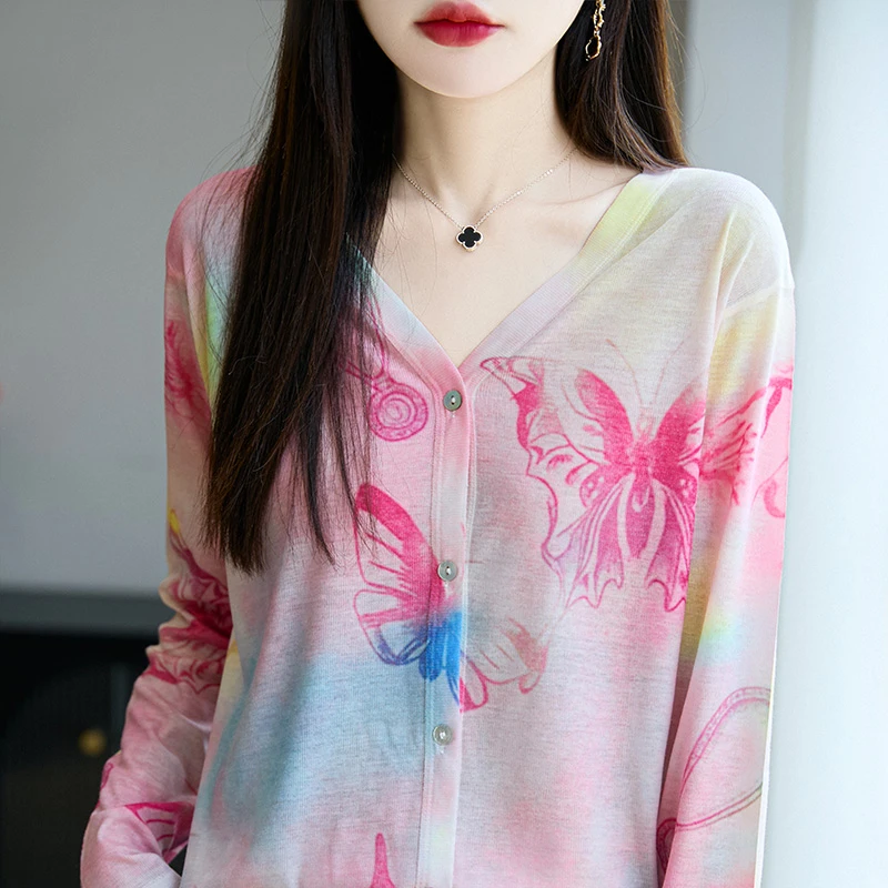 哥弟阿玛施官方新款V领印花针织衫秋季薄款时尚百搭显瘦长袖上衣