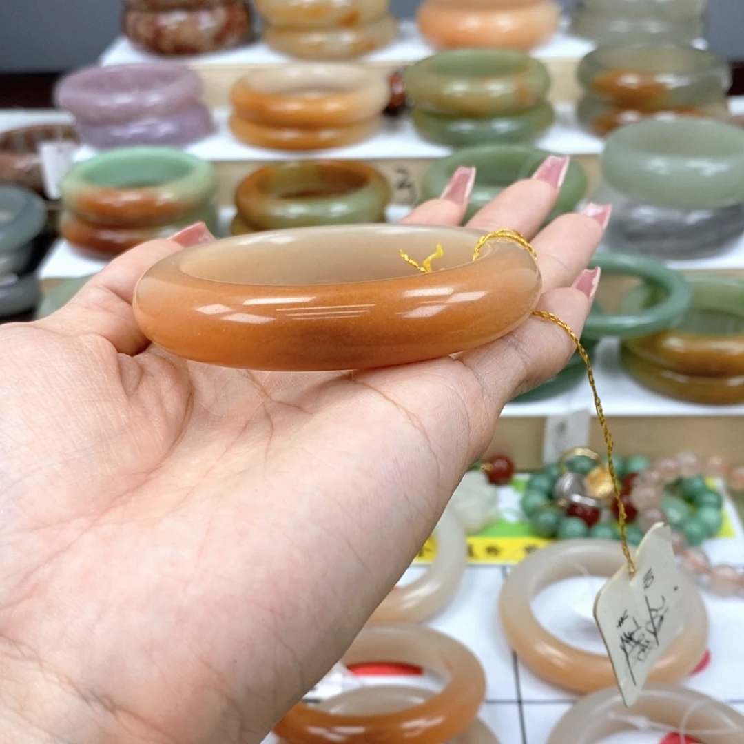 石英质玉手镯未镶嵌E****n