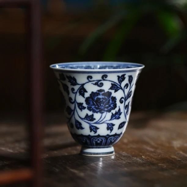 且斋慕明四季花卉铃铛杯