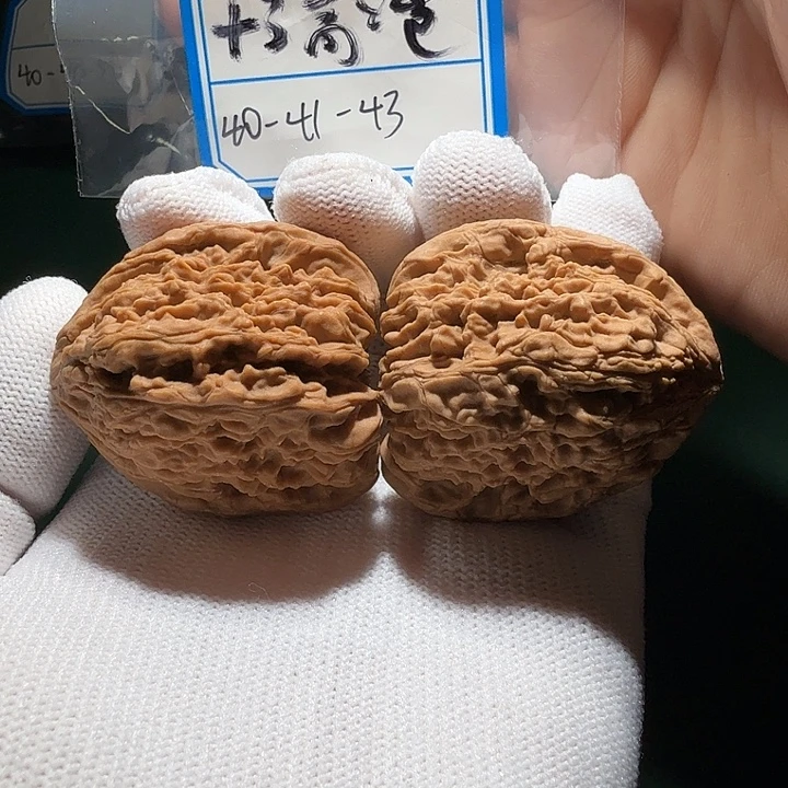 吊坠文玩核桃南疆36