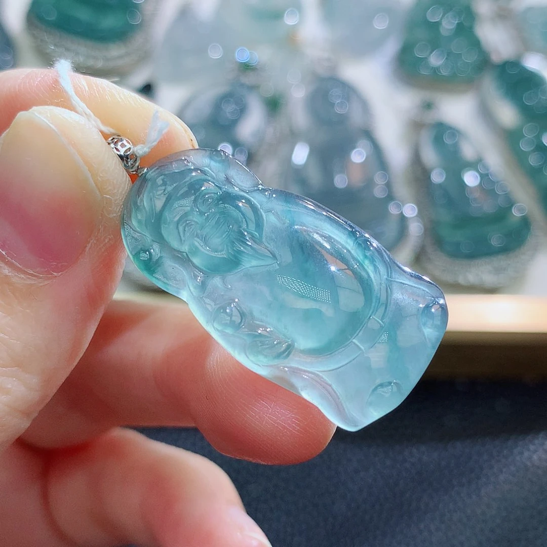 翡翠挂件18K金镶嵌翡翠