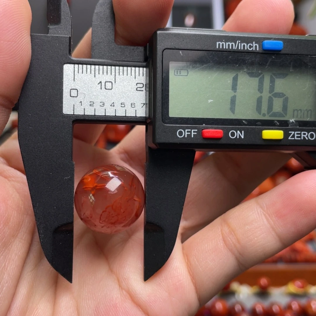 【闪购商品】未镶嵌飘花圆珠17.6m南红玛瑙