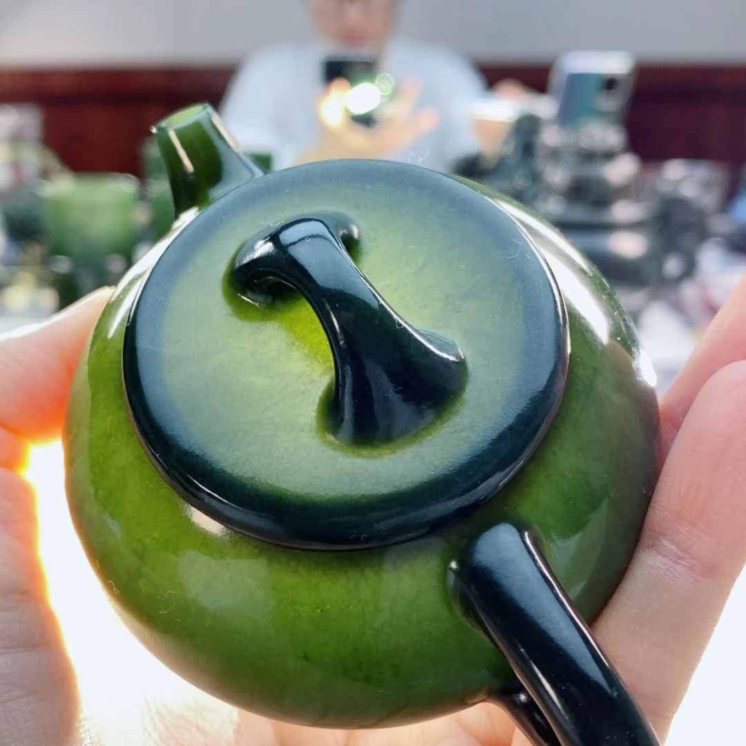 未镶嵌和田玉（青玉）摆件微瑕