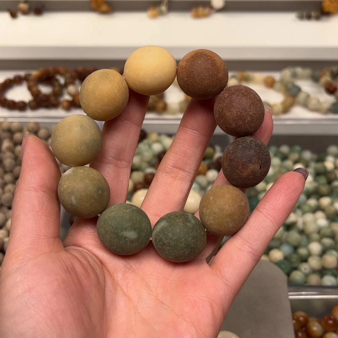 白玉菩提手串浓郁原籽手串