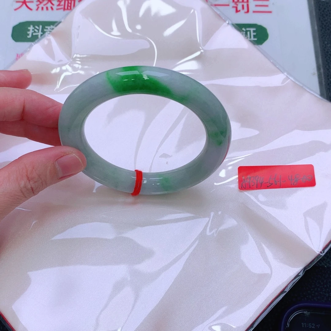 未镶嵌手镯翡翠走**?缅甸翡翠手镯