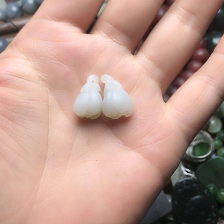 【闪购商品】颈饰未镶嵌和田玉