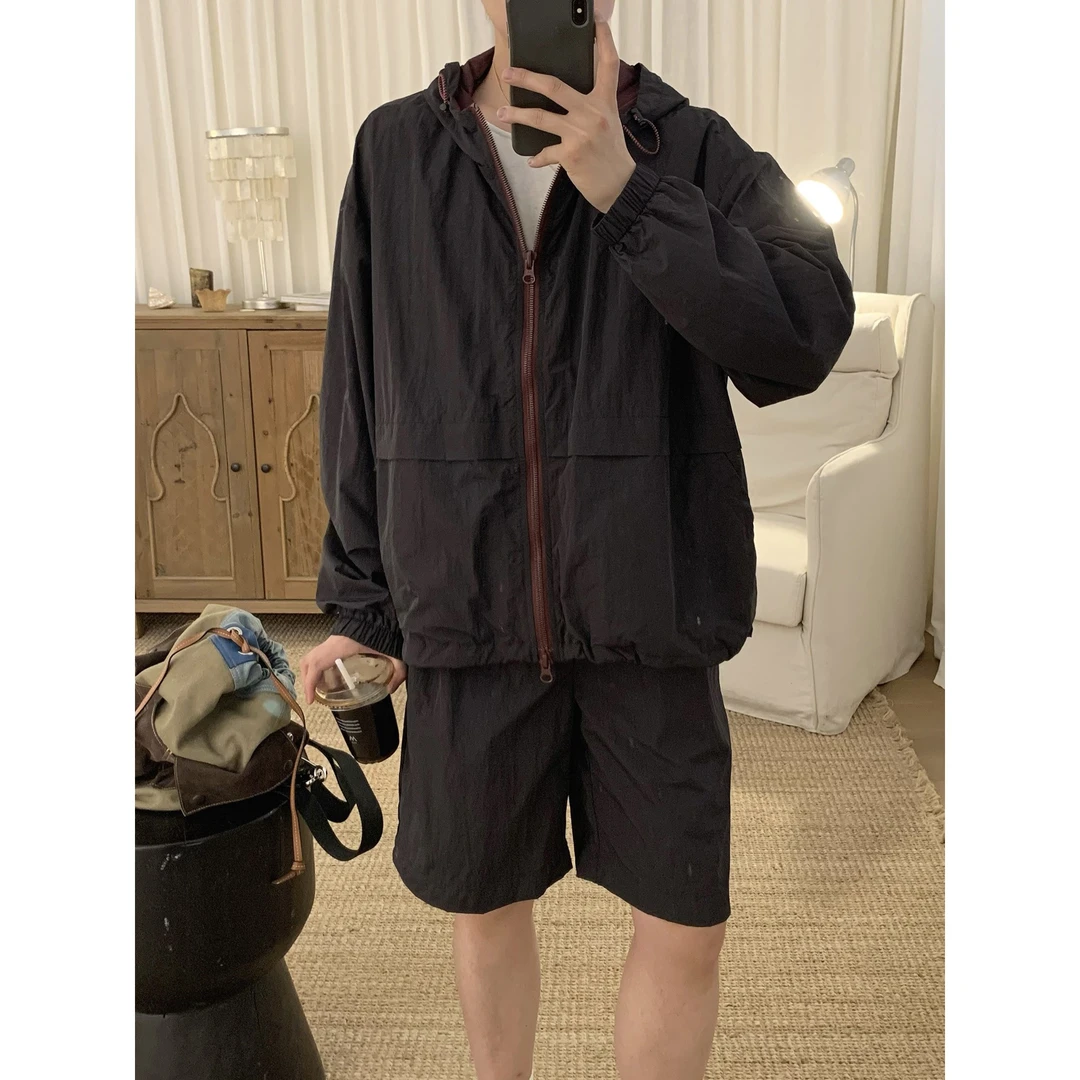 阿茶与阿古黑色速干休闲运动套装夏季连帽外套短裤两件套A2504703