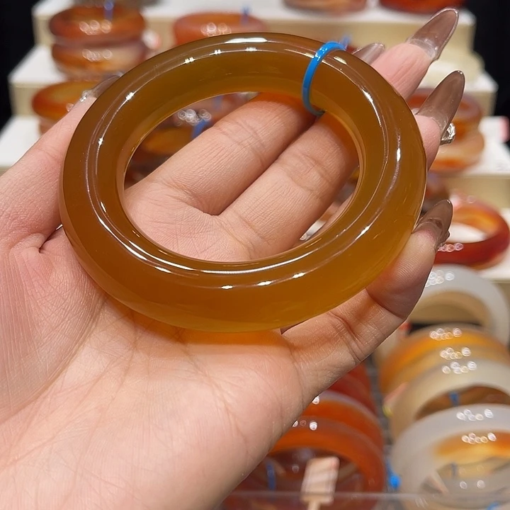 玛瑙/玉髓手镯未镶嵌鬼****3