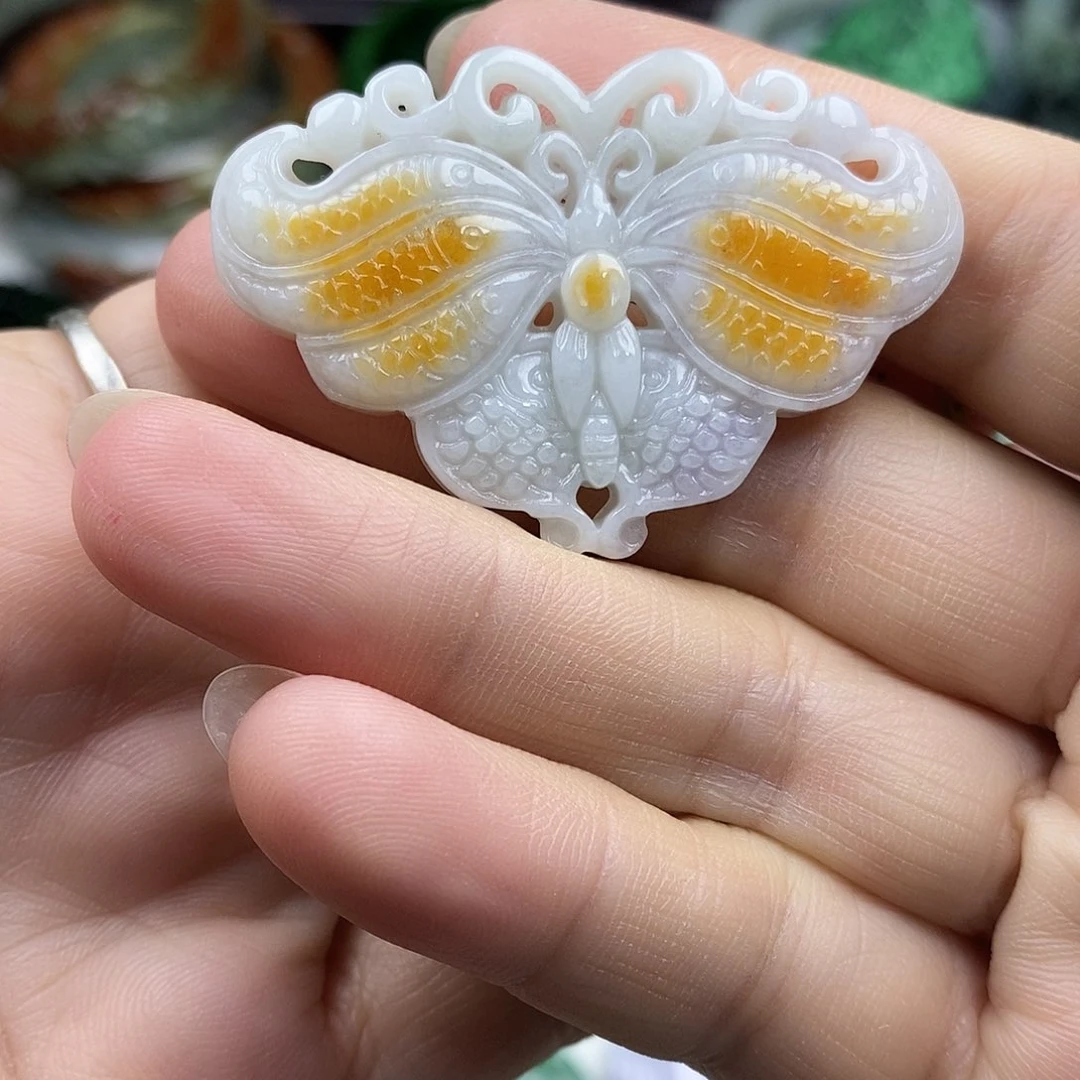 颈饰未镶嵌翡翠牌子