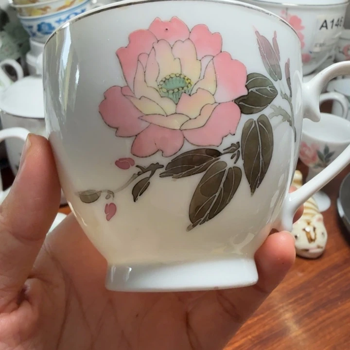 醴陵手绘山茶花微瑕鸡爪