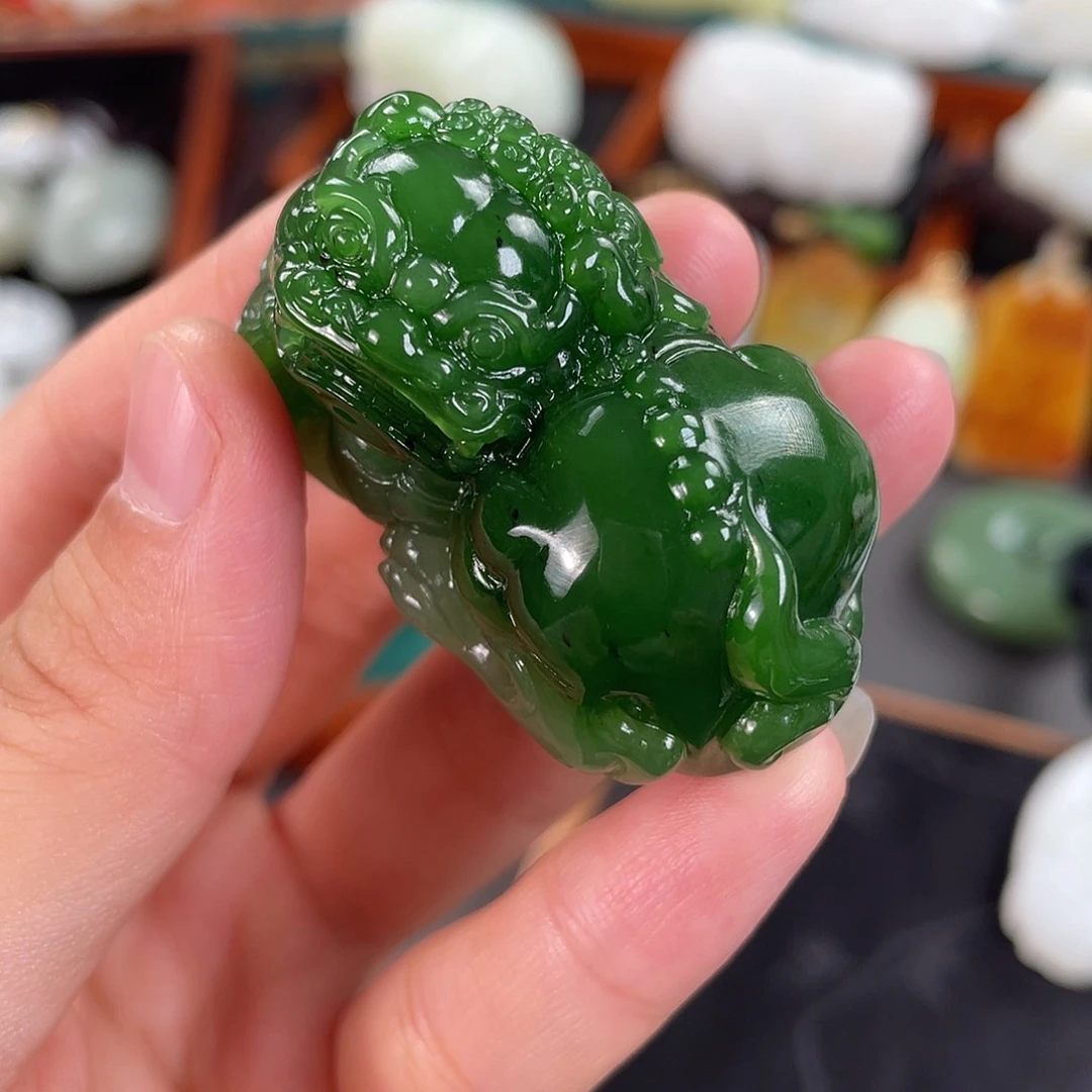 未镶嵌和田玉把件