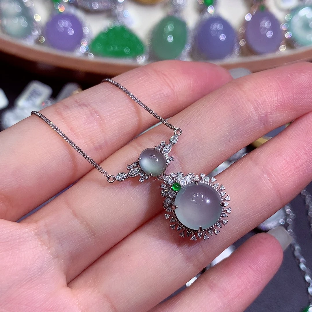 吊坠(不含链)18K金镶嵌翡翠