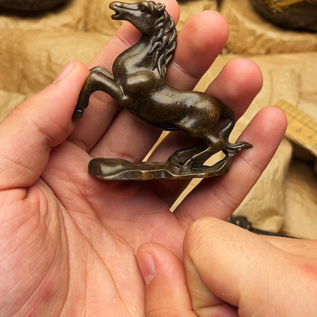 精美铜器批发档口