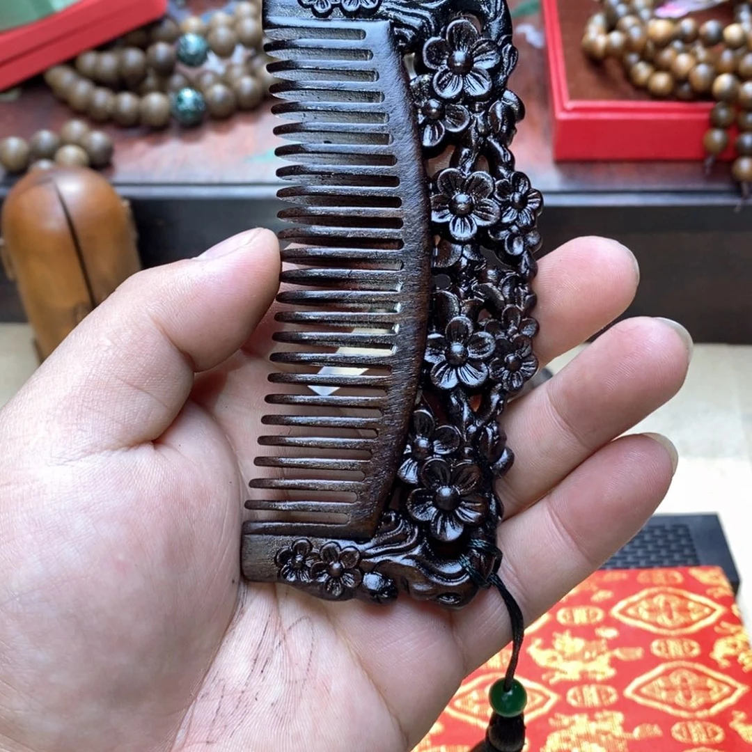 大叶紫檀（黑酸枝木类）