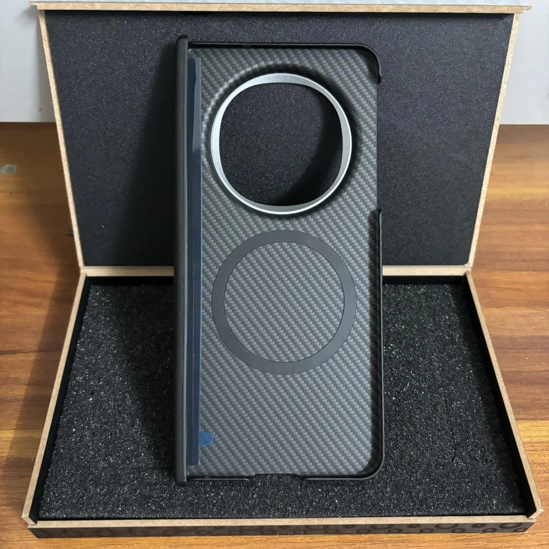 带铰链膜适用OPPOFindN5磁吸仿碳纤维纹理中轴素皮磁吸保护套