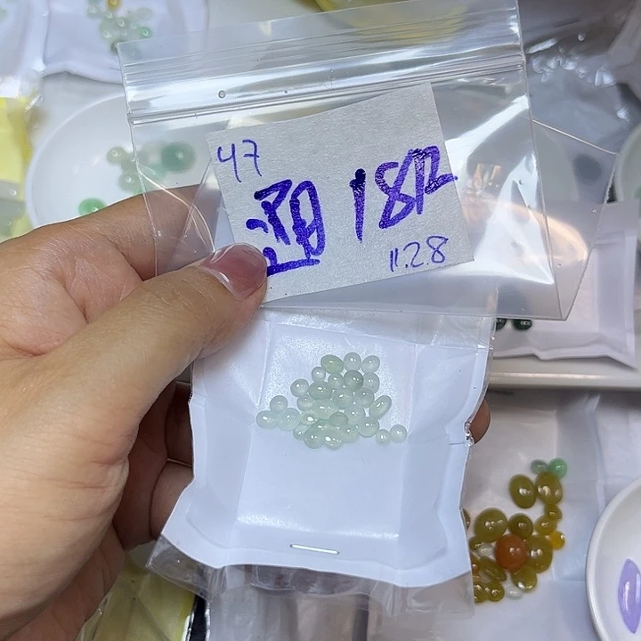 通***具定制翡翠未镶嵌不