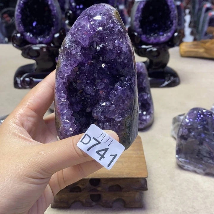 未镶嵌大型摆件（非配饰）水晶