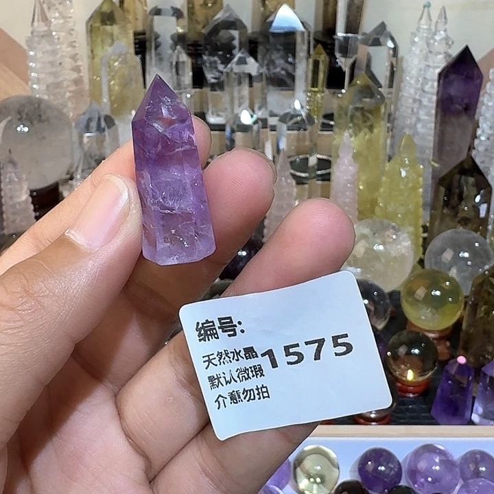 未镶嵌颈饰水晶柱