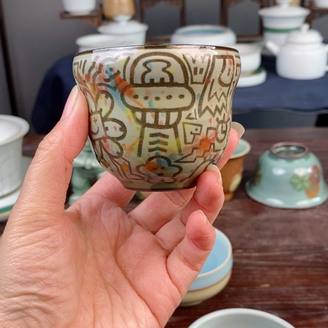 铁胎米黄釉 葫芦杯 涂鸦式 不开片