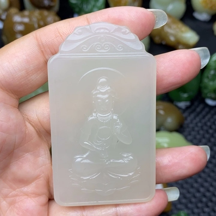 和田玉未镶嵌颈饰