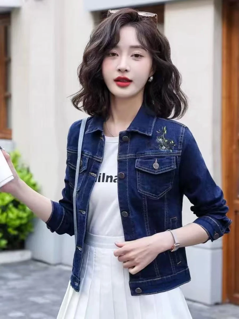 204牛仔短外套女弹力刺绣小香风上衣春秋新款修身显瘦牛仔衣夹克