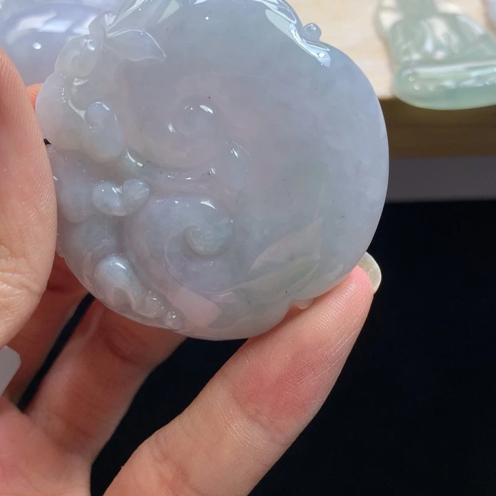 翡翠未镶嵌颈饰吊坠