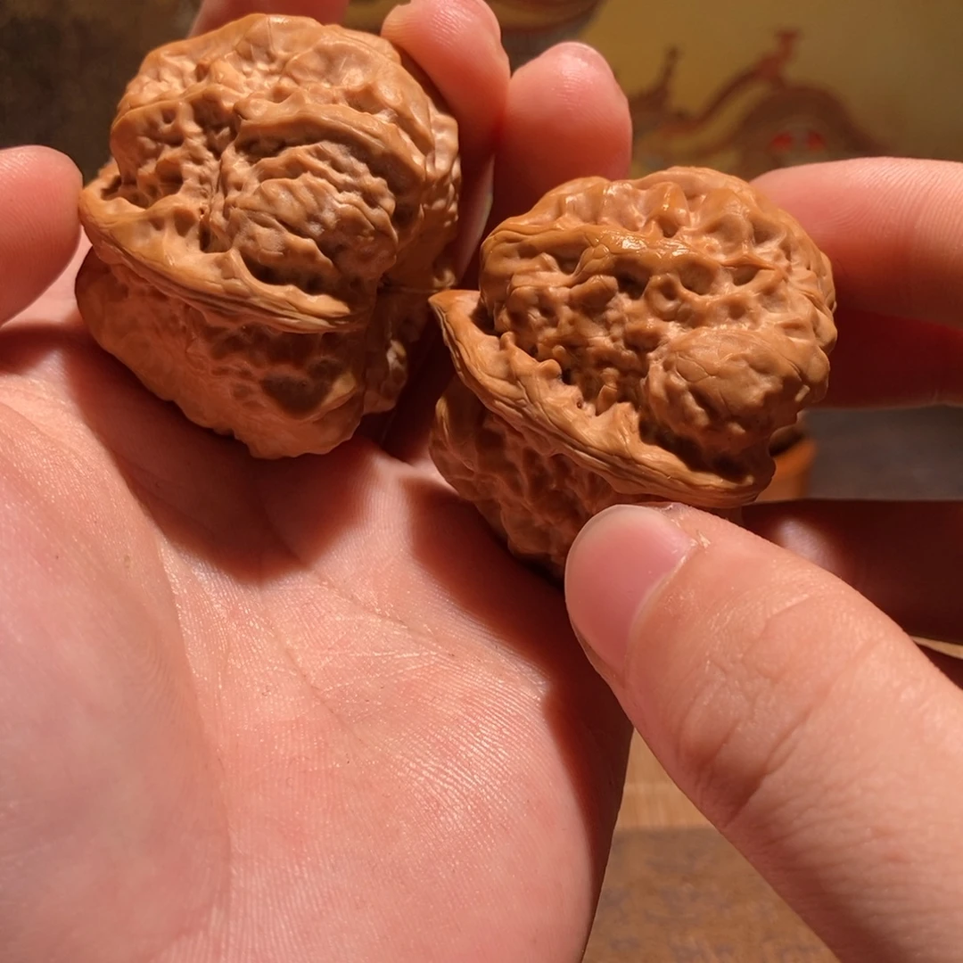 最***语文玩核桃吊坠蛤蟆头D37