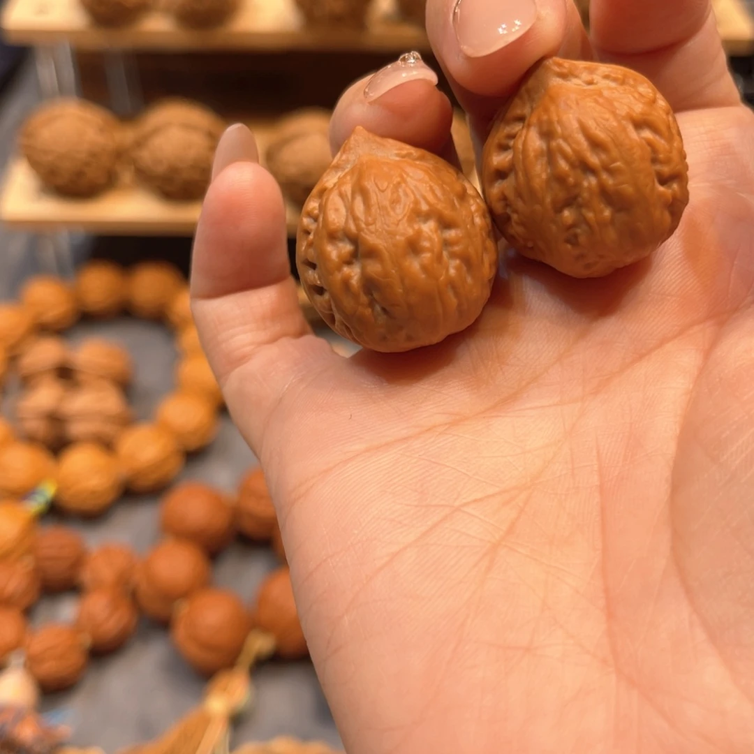 桃核把件小皮球手捻