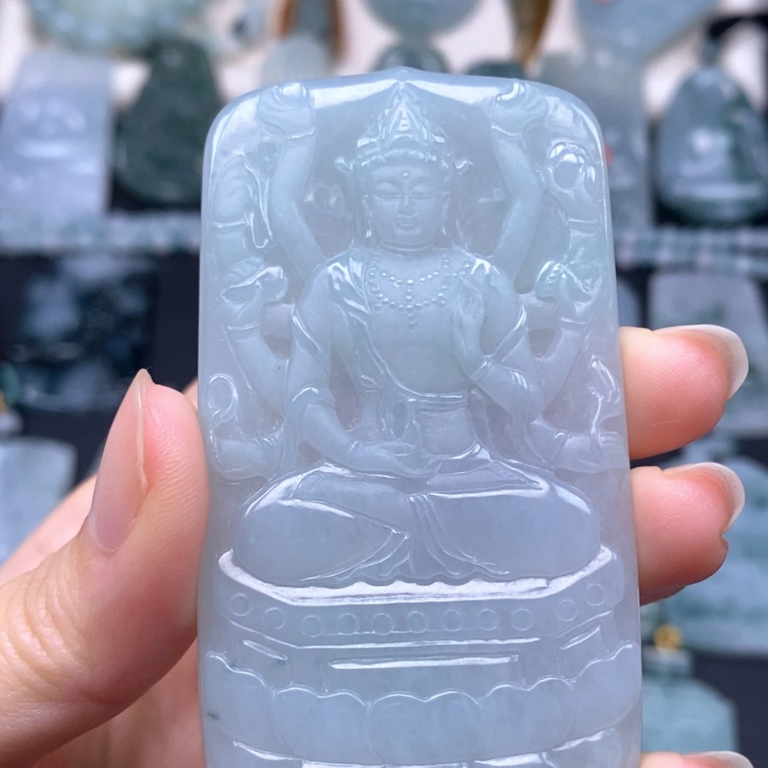 翡翠未镶嵌颈饰千手