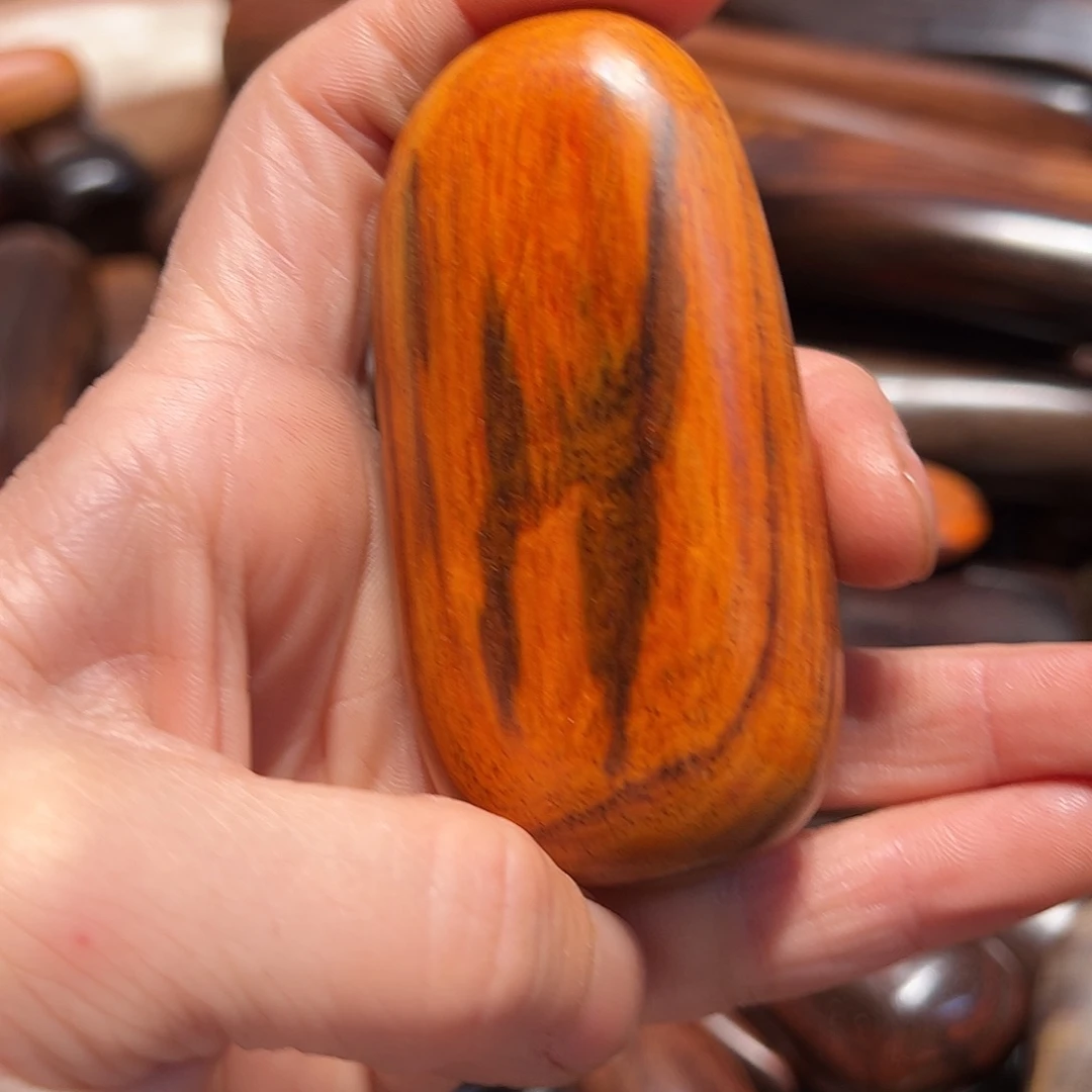 交趾黄檀（大红酸枝）凉**北