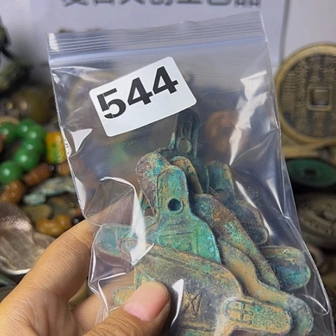 铜黄****间复古文创工艺品