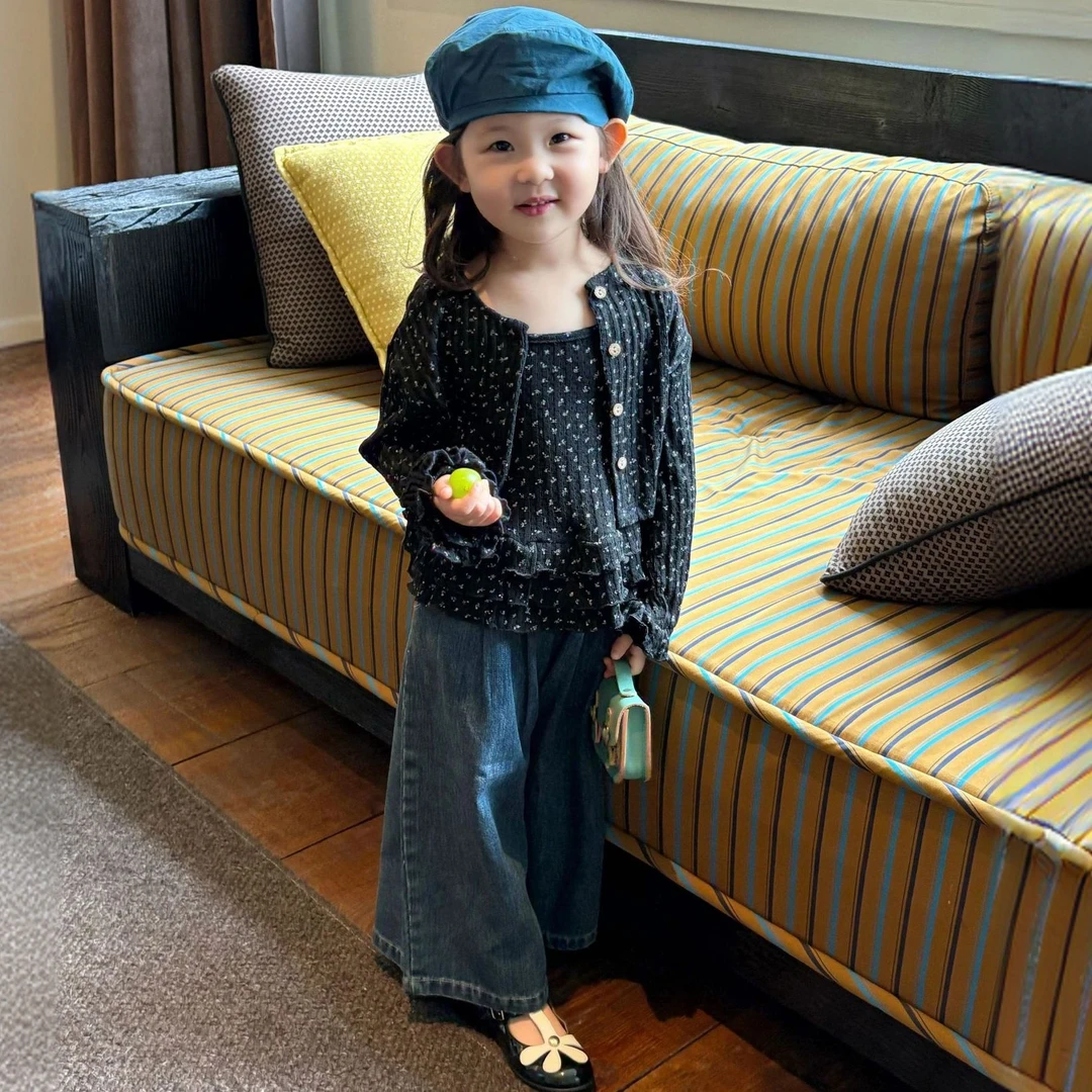 2025秋季女童韩系洋气碎花吊带+开衫两件套女宝百搭宽松牛仔裤