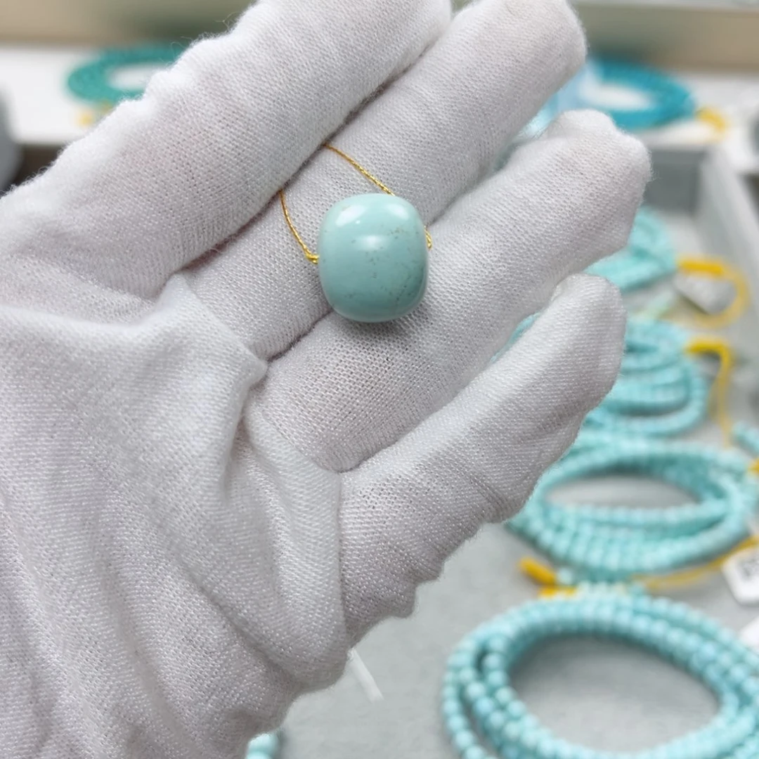 绿松石绿松石未镶嵌