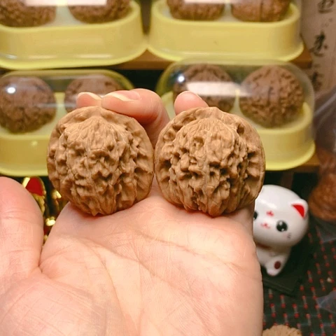 【闪购商品】文玩核桃吊坠何**名四座楼